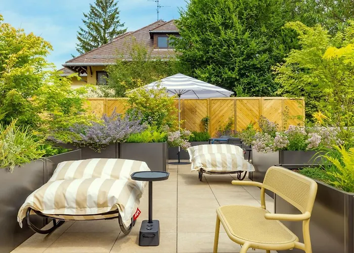 June Six Salzburg, A Tribute Portfolio 4* Σάλτσμπουργκ